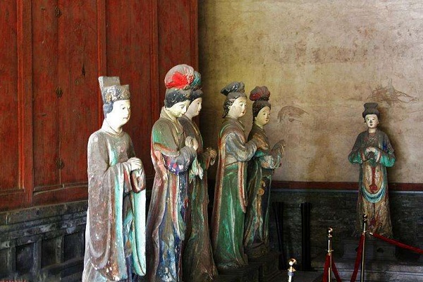 中国古代雕塑艺术的特点有哪些？